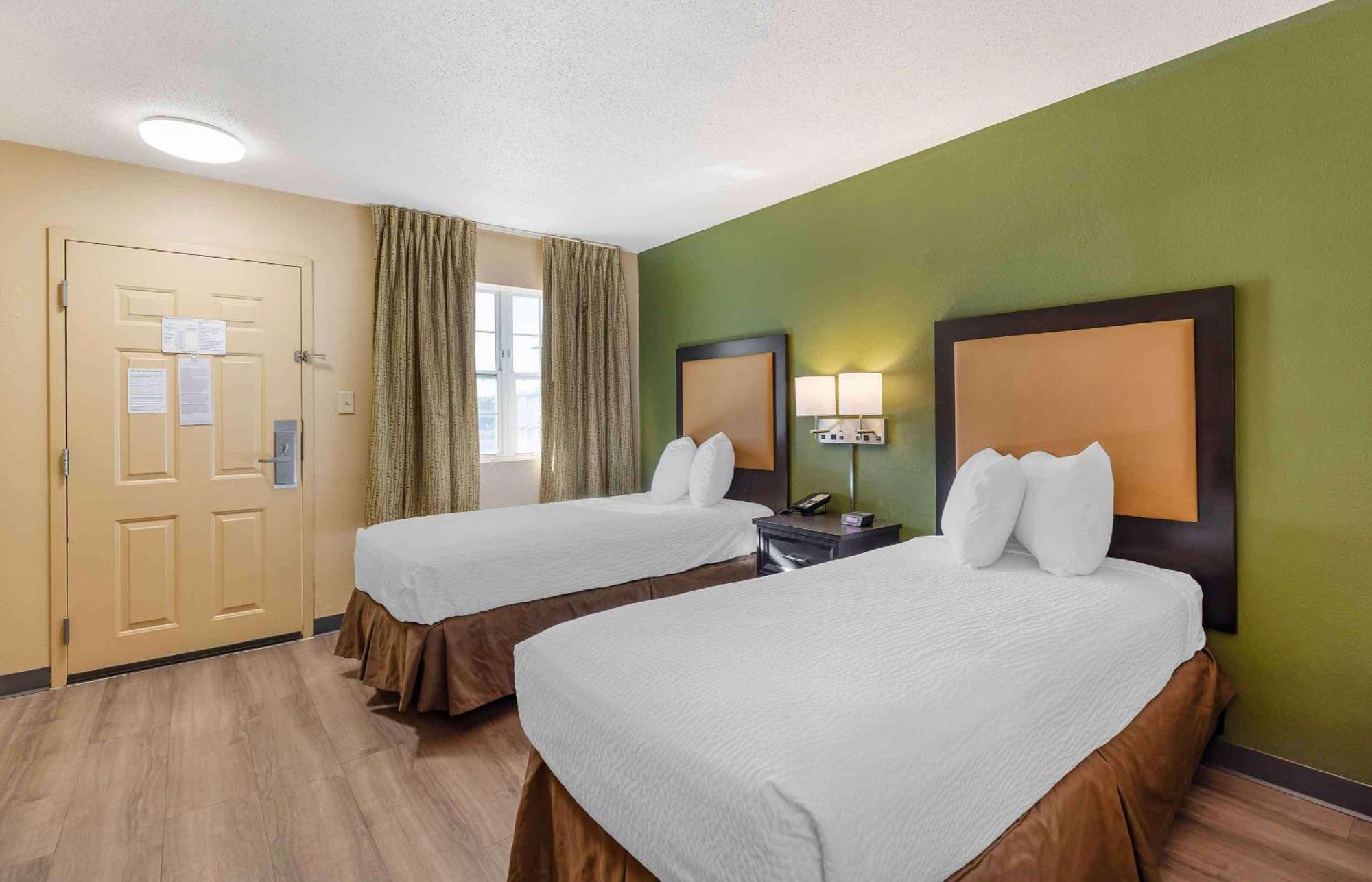 Extended Stay America Suites - St Louis - Westport - E Lackland Rd Maryland Heights Exterior photo